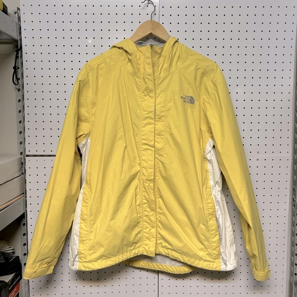 The North Face Jackets & Blazers - Women's The North Face Rain Jacket Sz XL